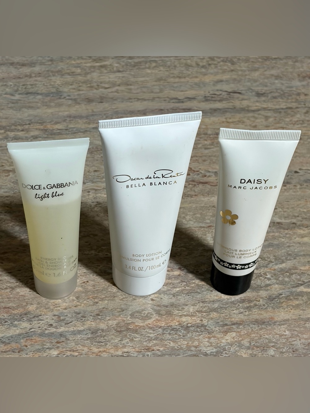 Dolce & Gabbana Light Blue, Oscar de la Renta Bella Blanca, Daisy Marc Jacobs